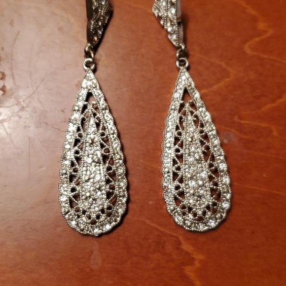 Multi coloured Jhumka earrings - Picture 7 of 8